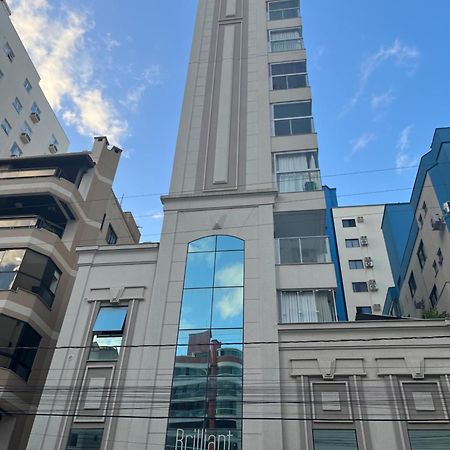Apartamento 3 Suites A 100M Do Mar Itapema Bagian luar foto